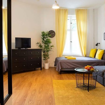 Shabby Chic Plus Self Checkin And Free Street Parking Berlin Luaran gambar