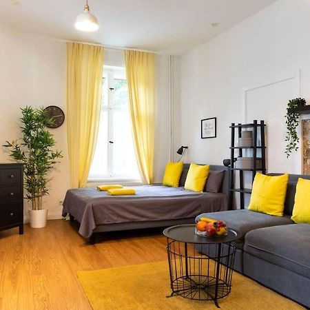 Shabby Chic Plus Self Checkin And Free Street Parking Berlin Luaran gambar